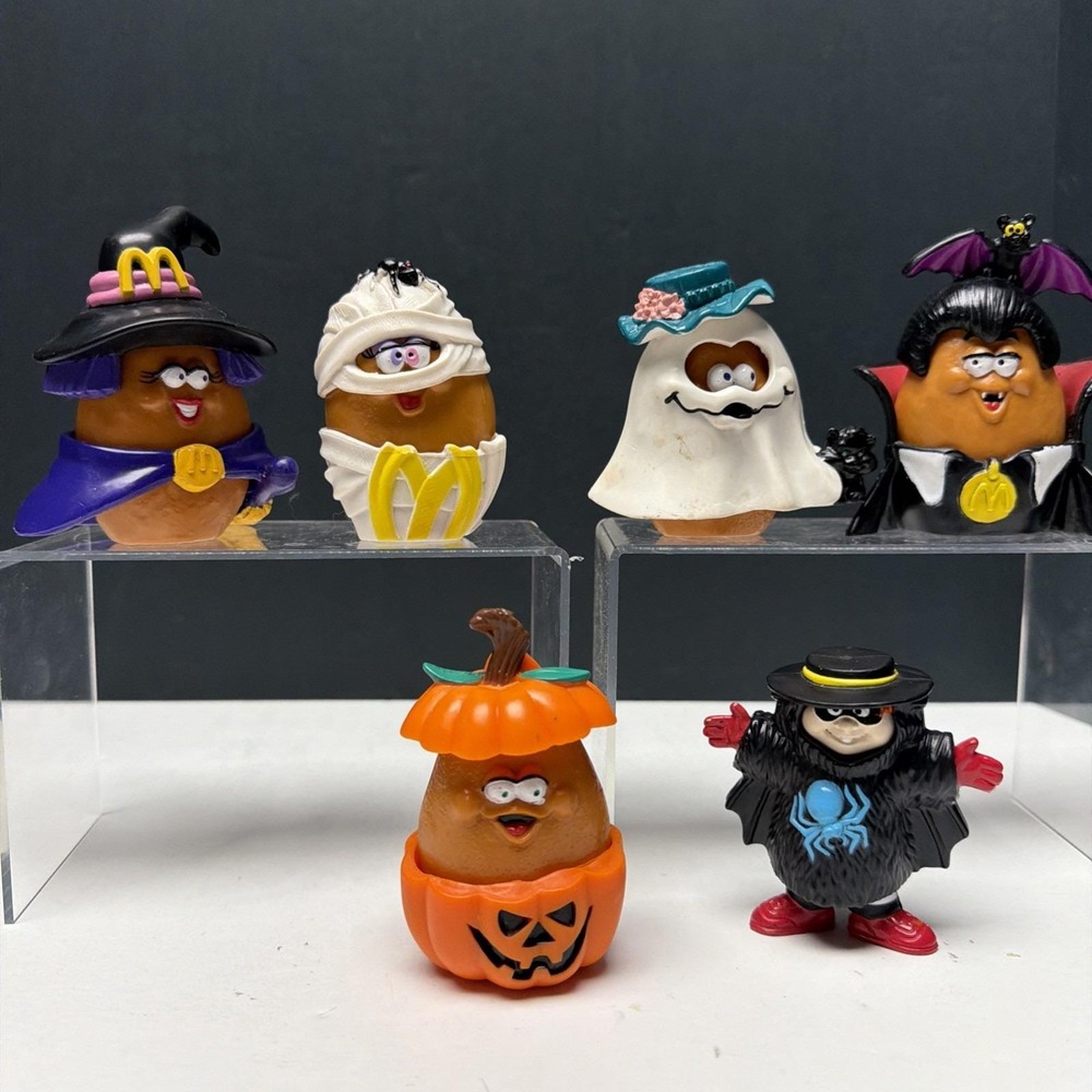 1992 McDonald's Happy Meal Halloween Nugget Buddies Set of 5 + HamBurgler 1995